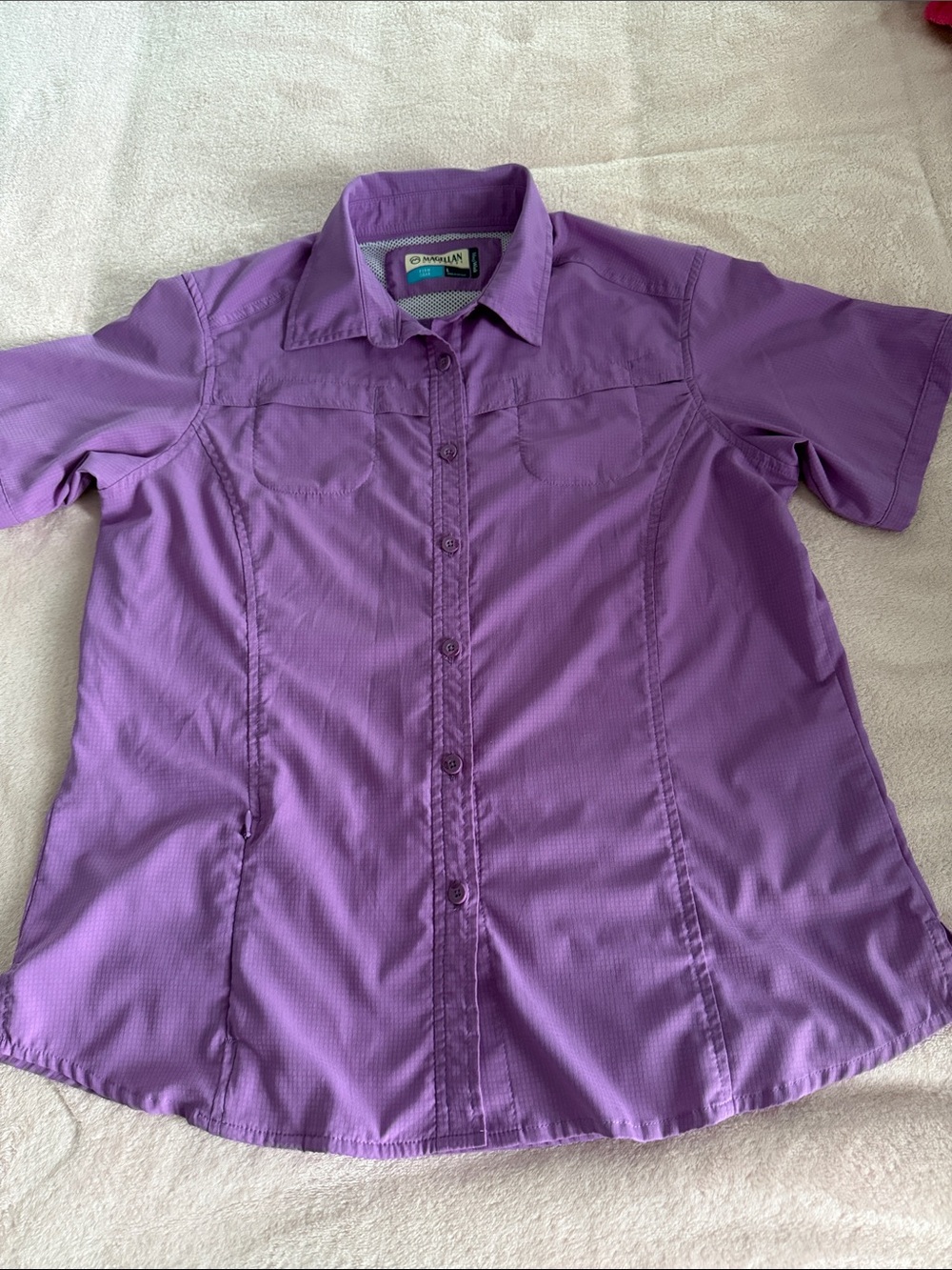 Columbia Lavender Short Sleeve Button-Up Shirt L